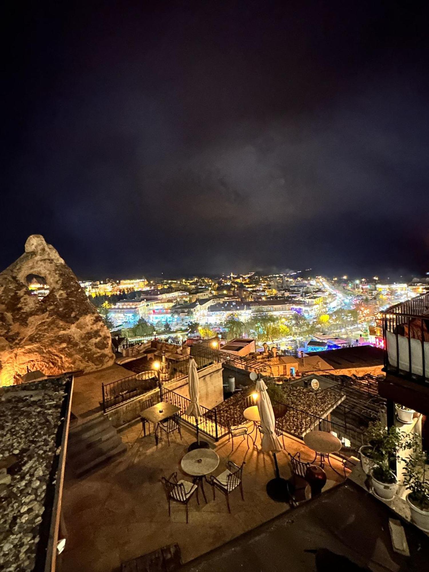 Bedrock Cave Hotel (Adults Only) Гьореме Екстериор снимка